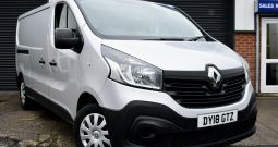 RENAULT TRAFIC LL29 BUSINESS DCI **EURO 6 / Twin Side Loading Doors / Apple Car Play**